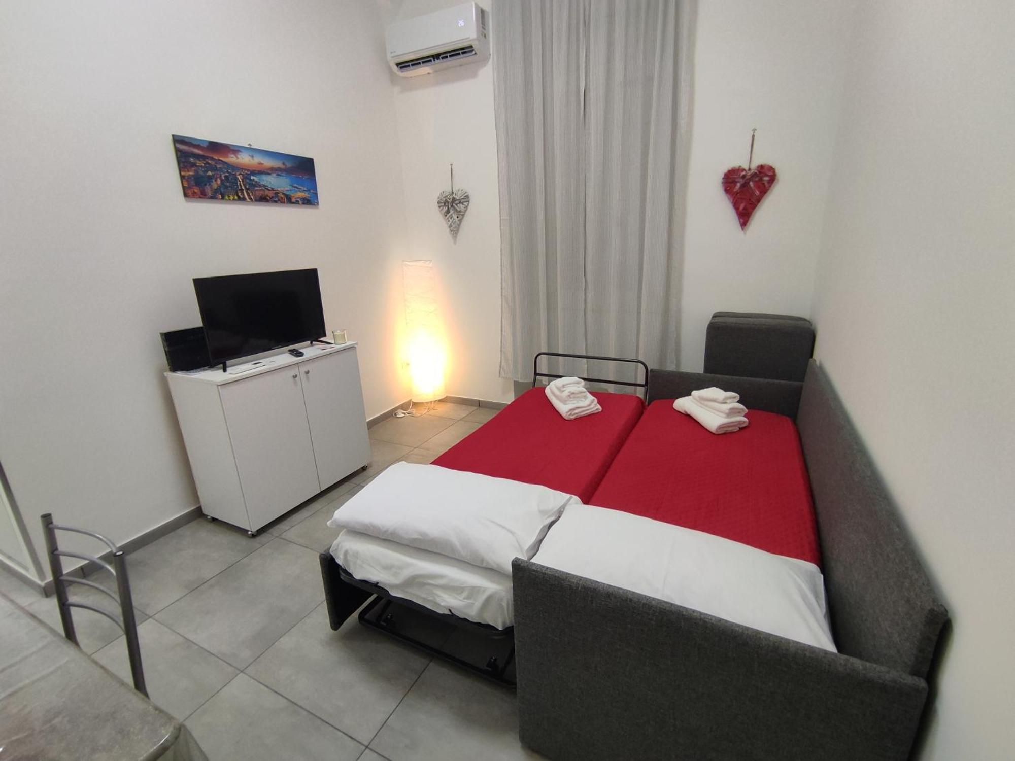 Appartement Na' Stanza In Piazza à Naples Extérieur photo