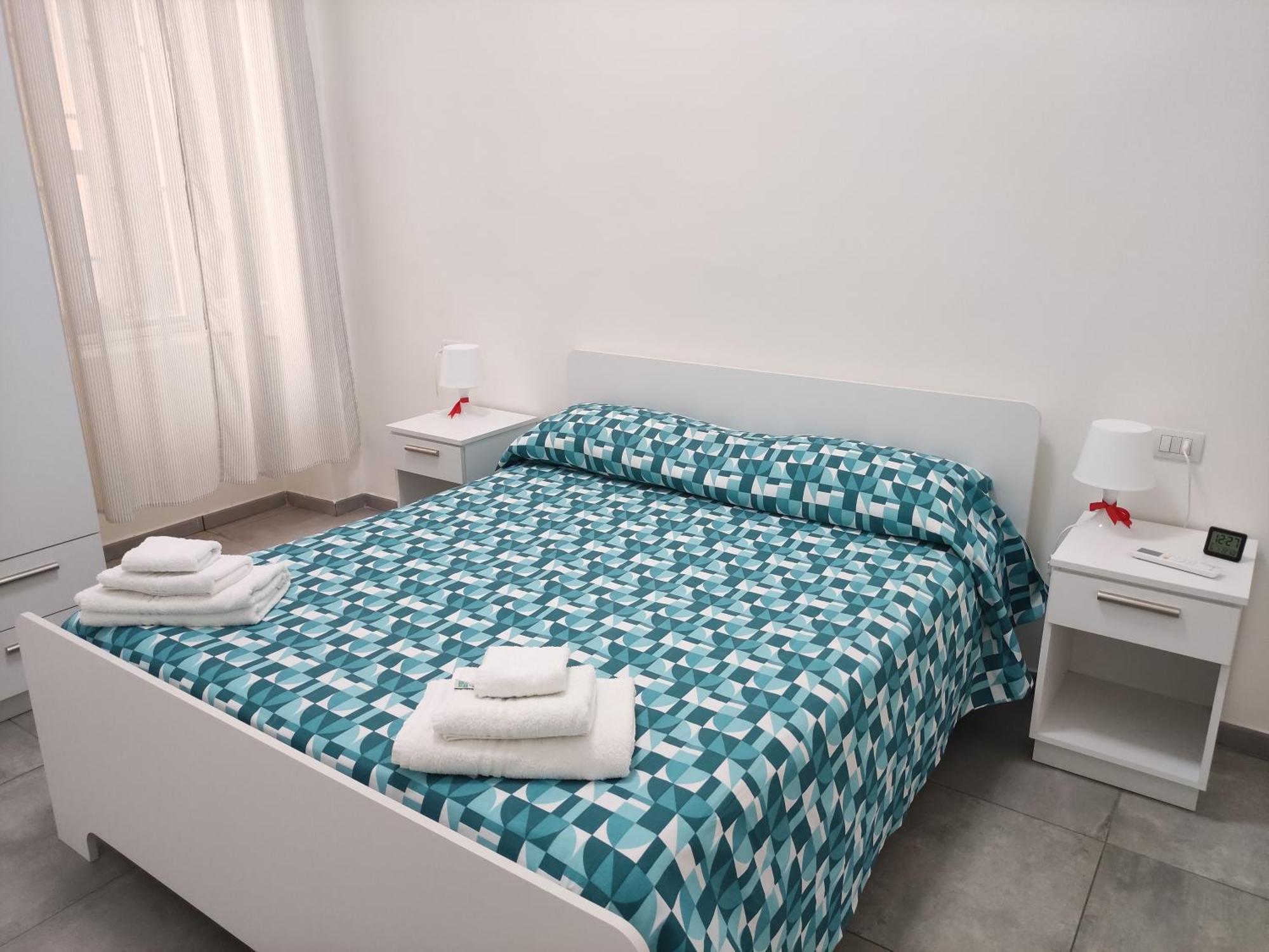 Appartement Na' Stanza In Piazza à Naples Extérieur photo